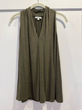 Max Studio Olive Green Top